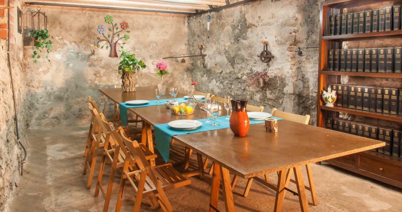 Cal Xaiet Guest House Llampaies Exterior foto